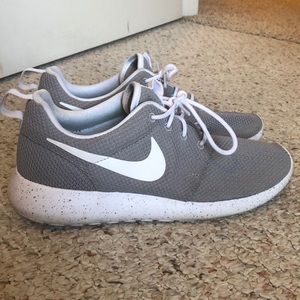 Gray Nike Roshes